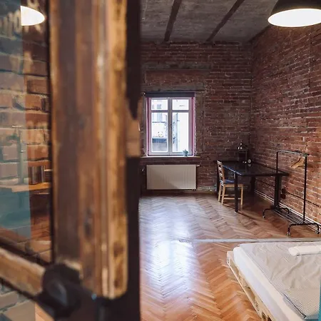 Mirons Apartment: Industrial Apartamento Cracovia